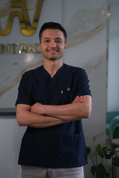 Dr. Musa Burak Sakar — Diş Hekimi